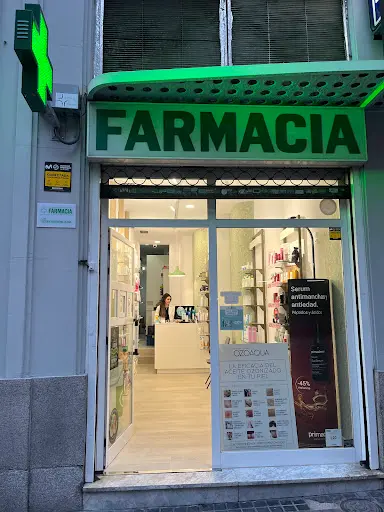 Farmacia M. Victoria Rivadeneyra