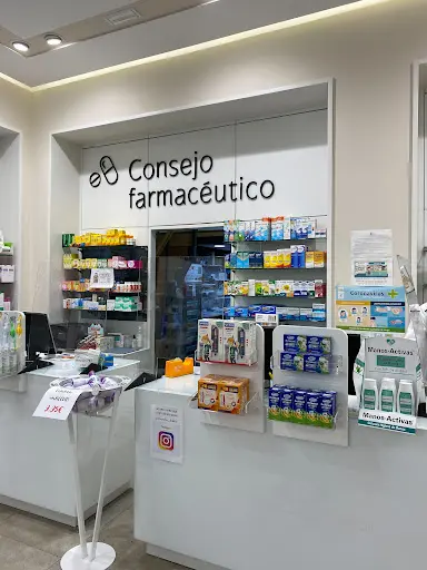 Farmacia Bahia (juan Ruiz Ayala Cb)
