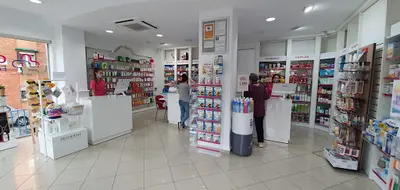 Farmacia Clarines 20