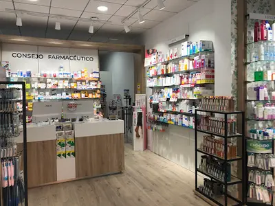Farmacia Monica Domínguez