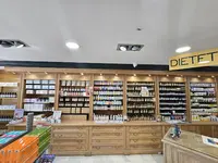 Farmacia Playas Del Duque (ldo. José Enrique Cavanna Fuentes)