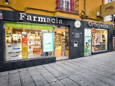 Farmacia Farmacia-ortopedia Fernández Chacón Cb