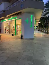 Farmacia Caballero Motril // Lda. Elena Caballero // Farmacia Y Parafarmacia Motril