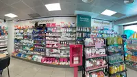 Farmacia Pérez Molina // Ldo. Ignacio Y Juan Emilio Ferrer Pérez// Farmacia Ogíjares, Granada