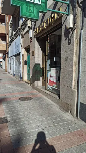 Farmacia Valentín Merino