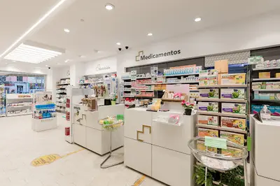 Farmacia 31 de Desembre (trian Sbert) | Grupo 1915. Farmacia 12 Horas.