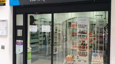 Farmacia Raquel Domínguez