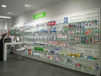 Farmacia Ldos Ortega Martínez, Ahora Farmacia les Vies