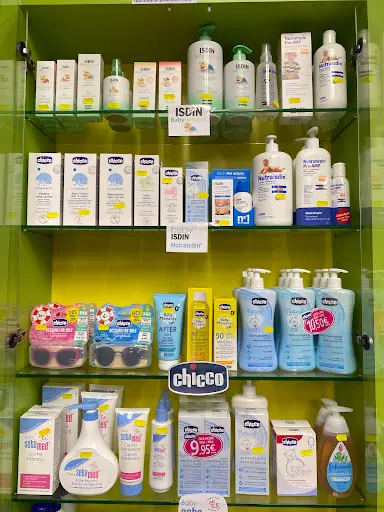 Farmacia Licenciada Emilia Moreno Martín
