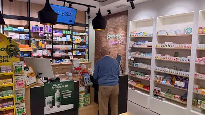 Farmacia Apotheke - Farmacia Las Garzas - Urbanización 12h