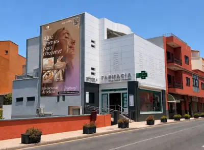 Farmacia Finca España / Farmaten