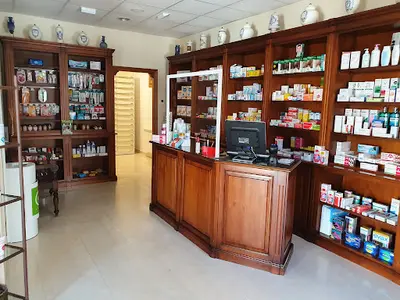 Farmacia César Degano Hdez de la Torre