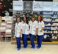 Farmacia Lali Fernández Bencomo