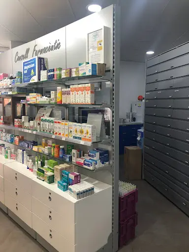 Farmacia Mireia Feu Español