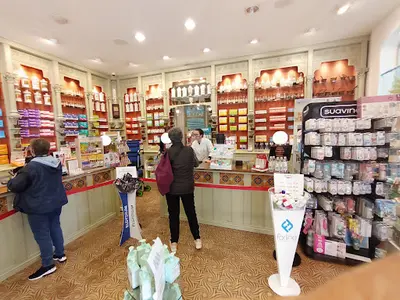 Farmacia Farmàcia Ruscalleda - Lciat A. Valls Gironès