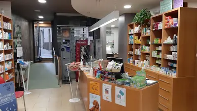 Farmacia Farmàcia Òptica Casas