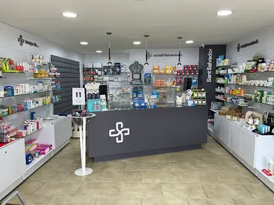 Farmacia Farmàcia Sant Salvador
