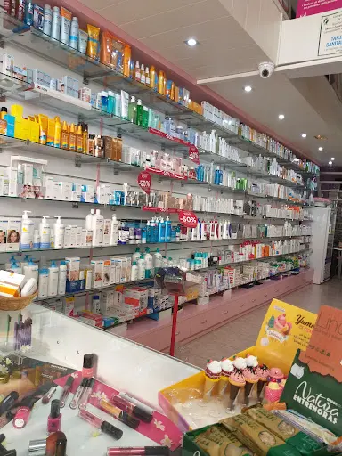 Farmacia Caridad Mota Domínguez