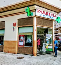 Farmacia M.ª Encarnación Évora García