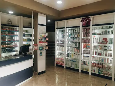 Farmacia Salud Medio. Gda Andrea González Hernández