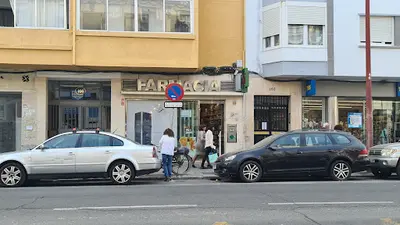 Farmacia de Triana - José Carlos Cortés Jiménez