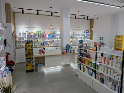 Farmacia Del Toro
