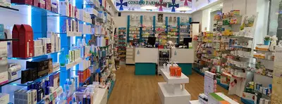Farmacia la Giralda