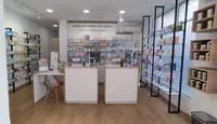 Farmacia Pedro Salvador. Gda. Ana Cirera Ocaña