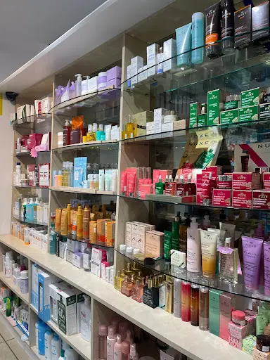 Farmacia Farmàcia de la Vila