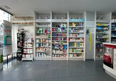 Farmacia Farmàcia Salazar Mena