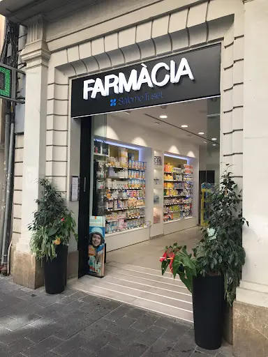Farmacia Tuset