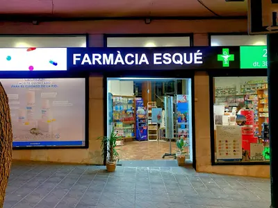 Farmacia María Dolores Esqué Ruiz