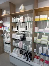 Farmacia 3 Culturas