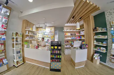 Farmacia la Legua 12 Horas Toledo. Ldo Ernesto Pérez Moraleda