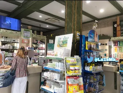 Farmacia "lda. Myriam Martínez Utrilla"