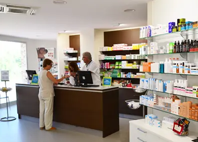Farmacia Farmàcia Marta Marcoval Martí