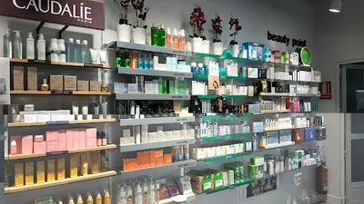 Farmacia 13 Horas la Colina, Torremolinos