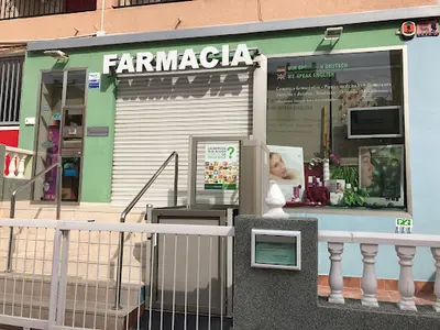 Farmacia Playa la Mata - Gda. Elena Nieto Chumillas