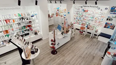 Farmacia Farmàcia Montserrat Renau