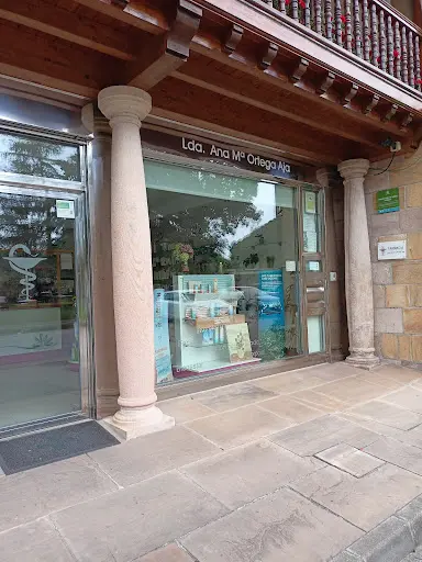 Farmacia Treceño. Valdáliga. Ana María Ortega Aja.