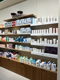 Farmacia Norte (ldo. Luis Miguel Navarro Pla)