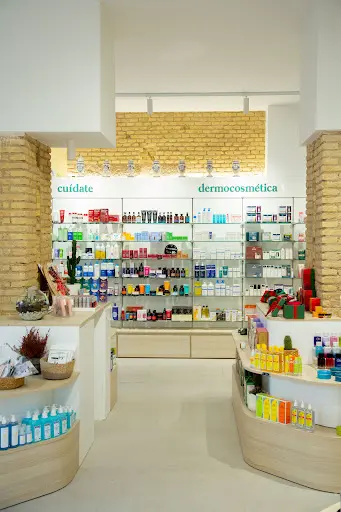Farmacia Regne49