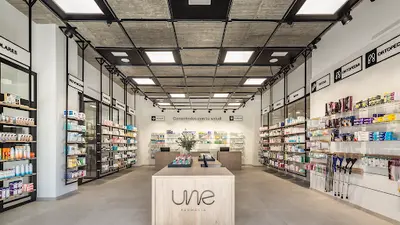Farmacia Une