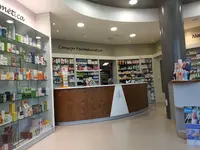 Farmacia Arca Real (lda. Andrea Inés Sanjuán González)