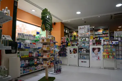 Farmacia Mieses 24