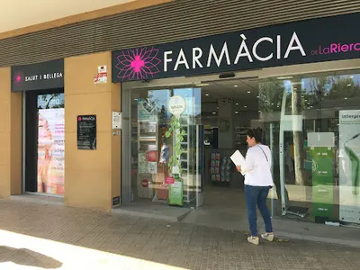 Farmacia Farmàcia de la Riera