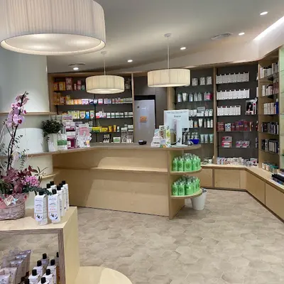 Farmacia Farmàcia Teresa Ramos
