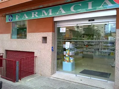 Farmacia Farmàcia Marta Mollfulleda