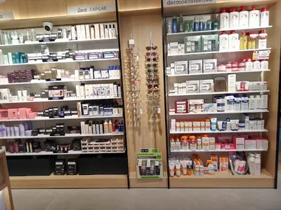Farmacia Unai Berasategi 8 de Marzo