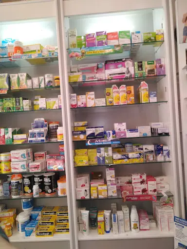 Farmacia Saez Benito Suescun, C.b.